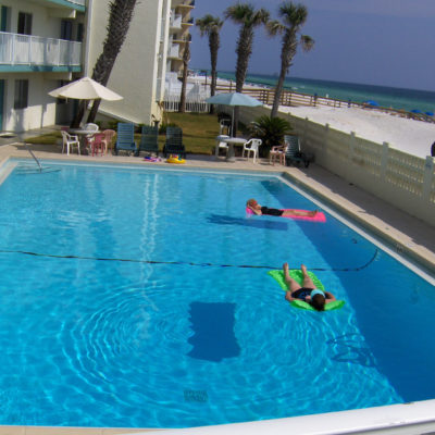 Aqua Villa pool